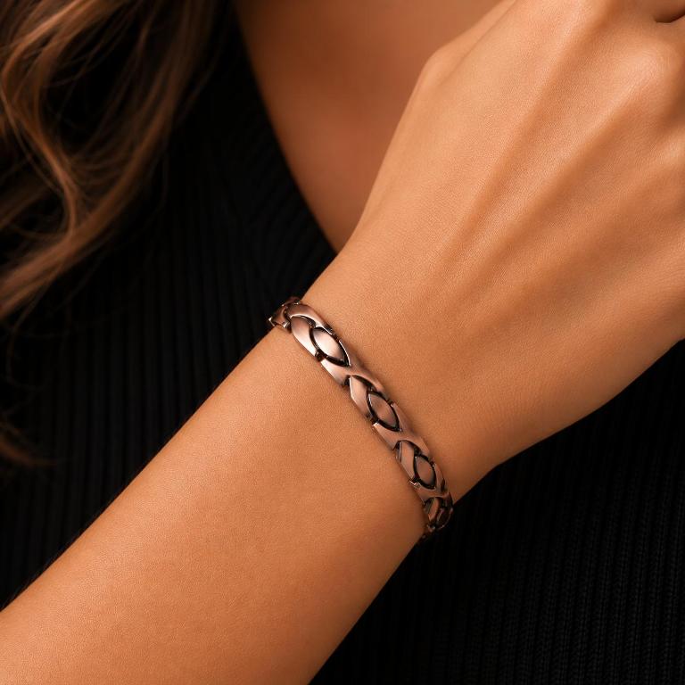 XO Solid Copper Magnetic Bracelet for Woment