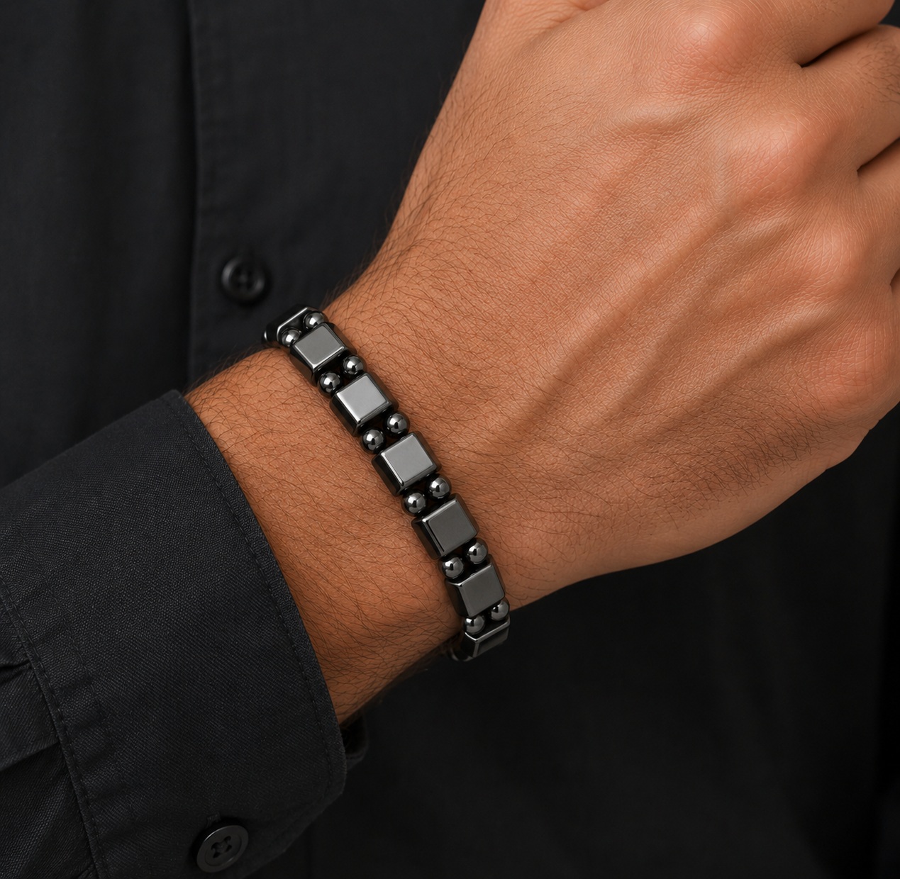 Unisex Bold Hematite Magnetic Bracelet