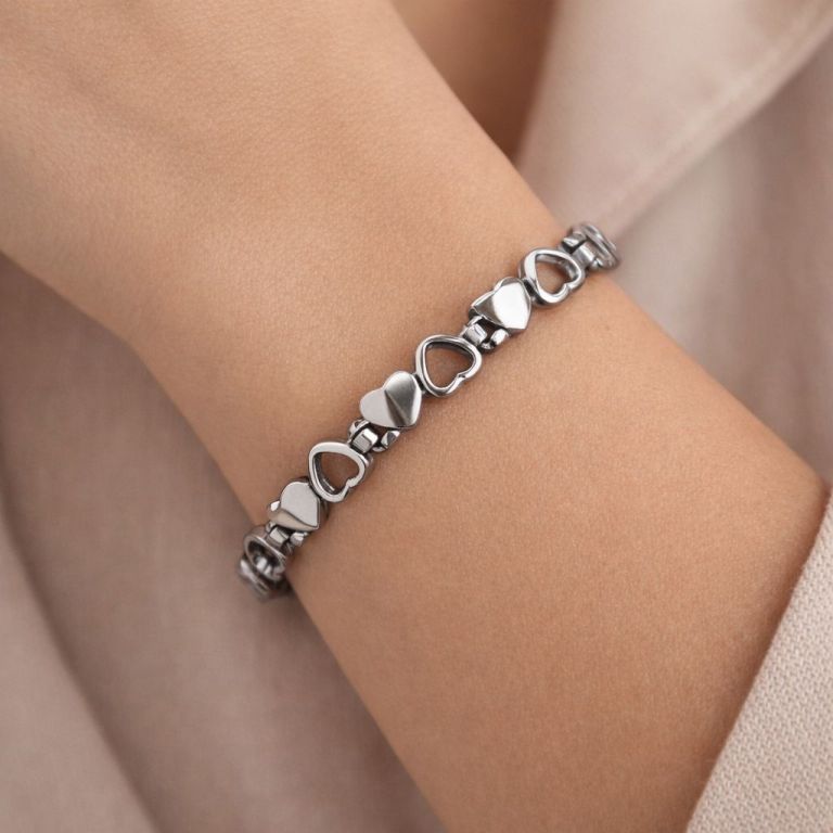 Heart Stainless Steel Magnetic Bracelet for Women